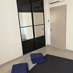 Les Néfliers *
