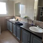 Les Néfliers Apartamento